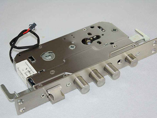 兴国24小时上门开锁公司